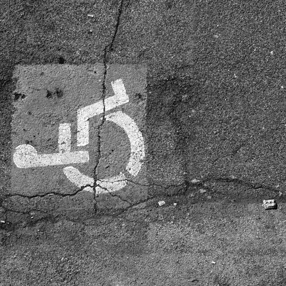 Qphoto: q_41c4d04b.jpg q_41c4d04b.jpg